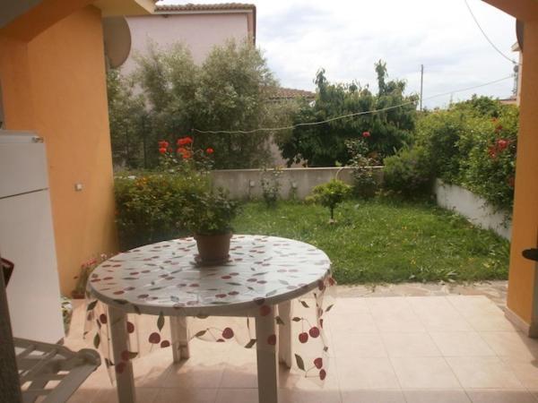 Ferienwohnung Residenza Li Fureddi San Teodoro  Exterior foto